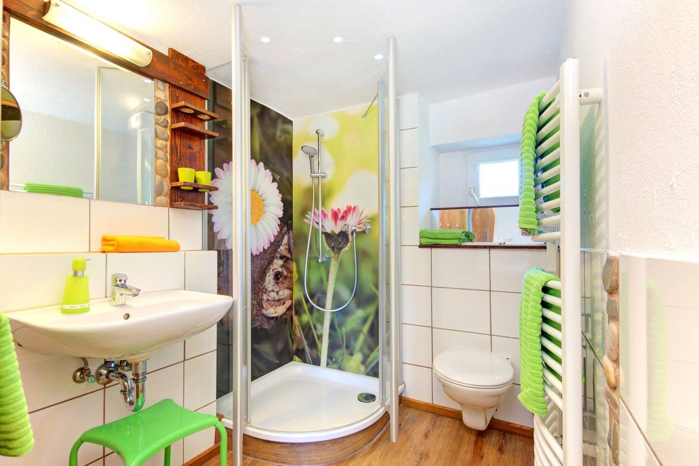 Modernes Bad in der Ferienwohnung Gänseblümchen